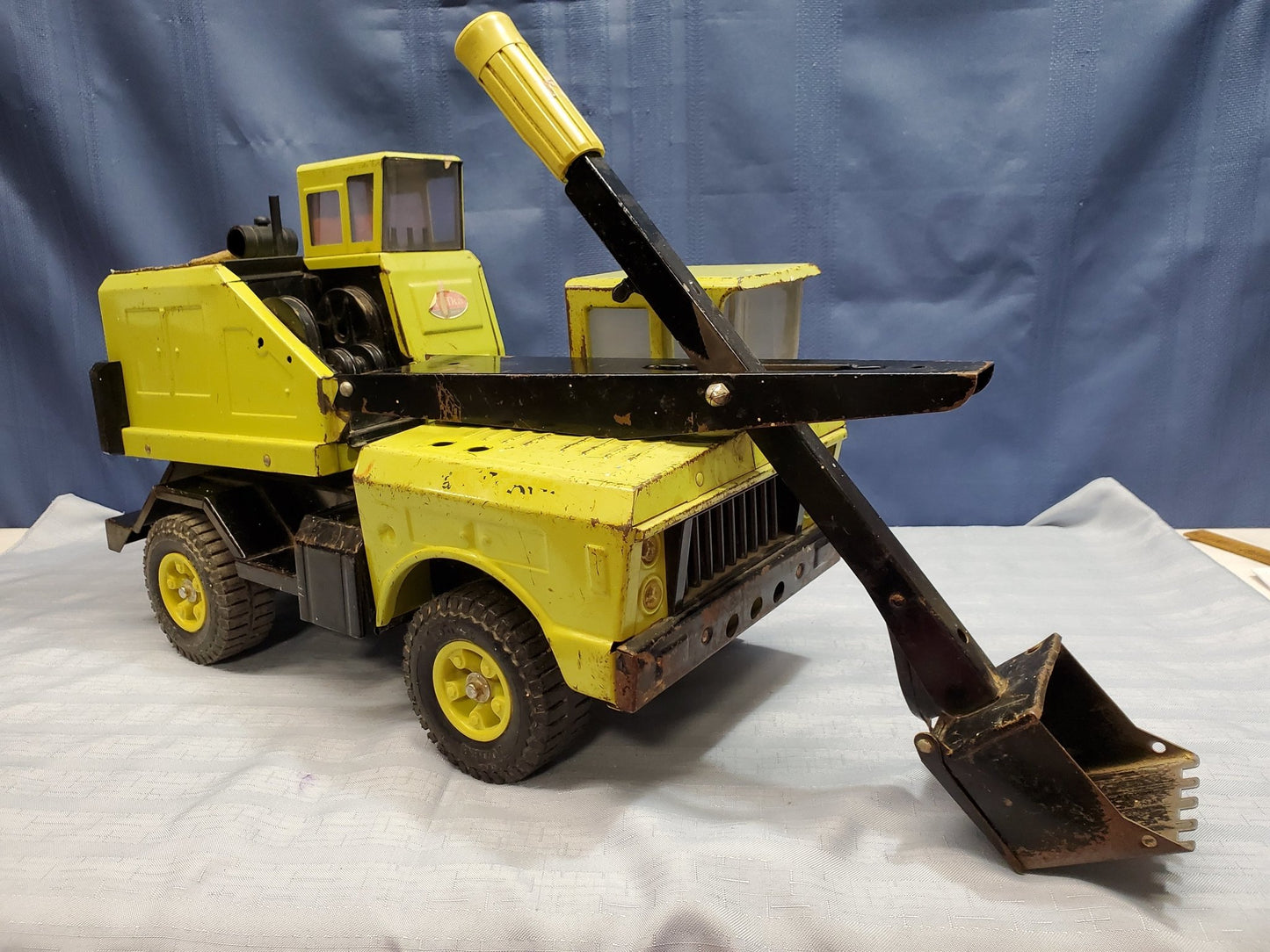 1970 Vintage Mighty Tonka Shovel Truck Lime Green Pressed Steel - Cactus Jax Unique Collectibles