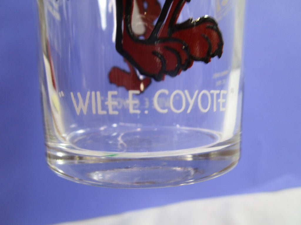 1978 Wile E. Coyote Tim Horton's Pepsi Glass (82383 - Cactus Jax Unique Collectibles
