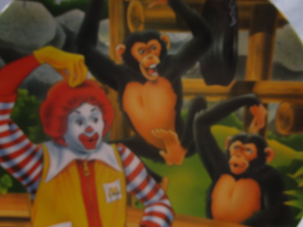 1996 McDonald's Plate Ronald and Monkeys (82615) 10 " - Cactus Jax Unique Collectibles