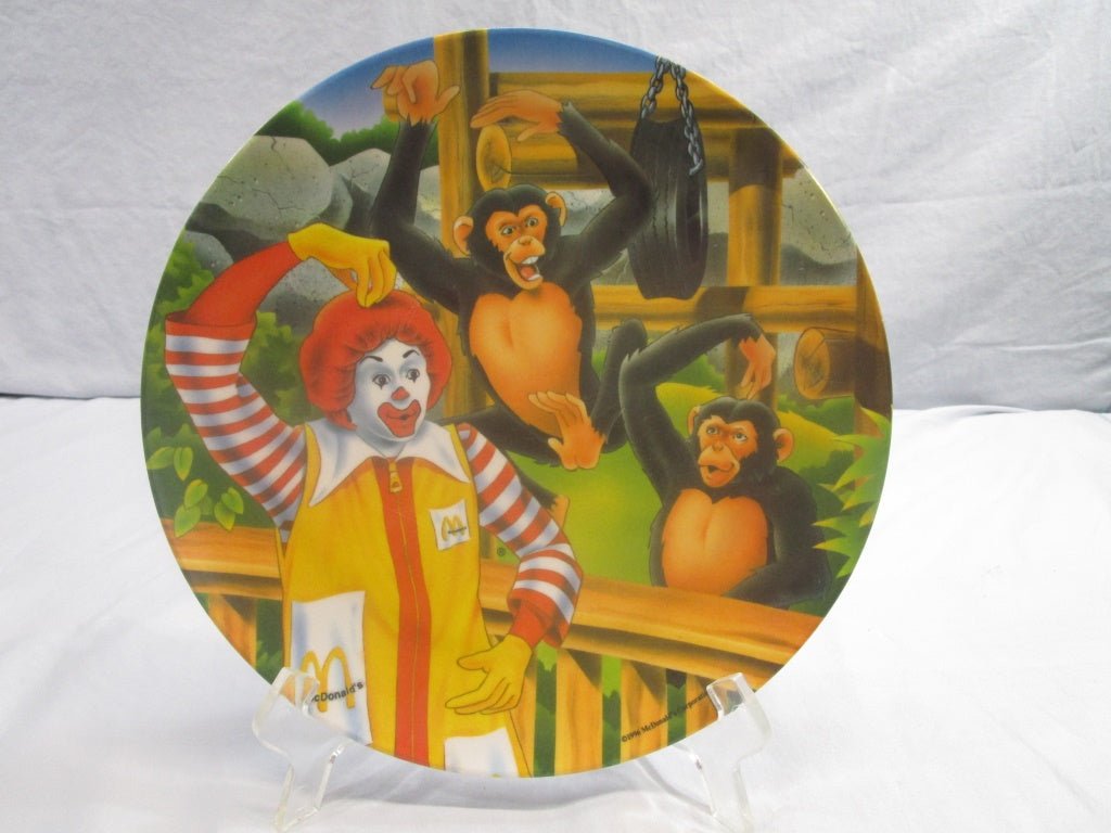 1996 McDonald's Plate Ronald and Monkeys (82615) 10 " - Cactus Jax Unique Collectibles
