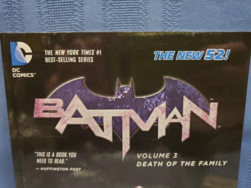 Batman Volume 3 Death Of The Family DC Graphic Novel (34449) - Cactus Jax Unique Collectibles
