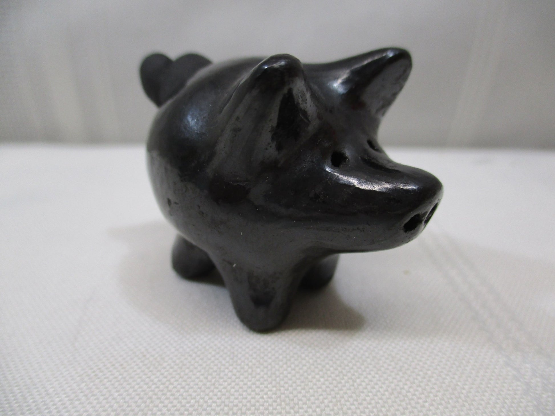 Black Clay Pig (74628 - Cactus Jax Unique Collectibles