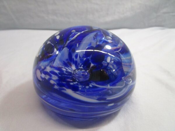 Blue Swirl Art Glass Paperweight  [82317 - Image 2